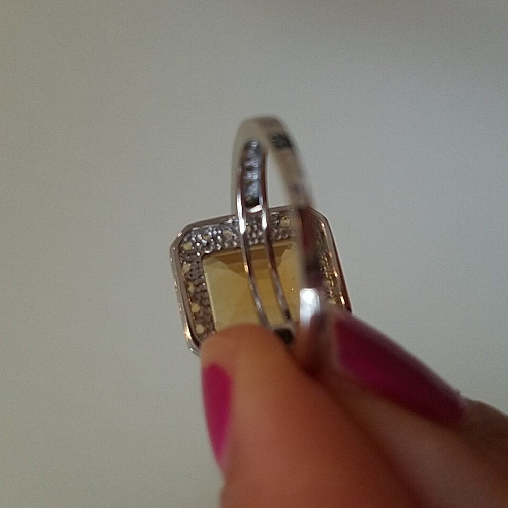 Cocktail Ring - Picture 4 of 5